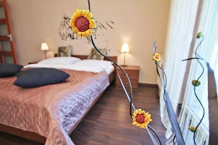 Leoapart Czysta Apartment